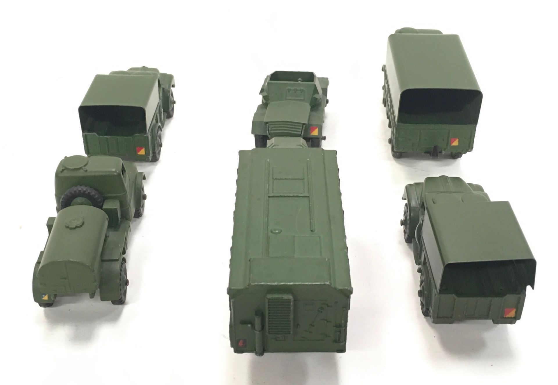 Dinky Military boxed group to include 677 Armoured Command Vehicle, 643 Army Water Tank, 2 x 641 - Image 4 of 4