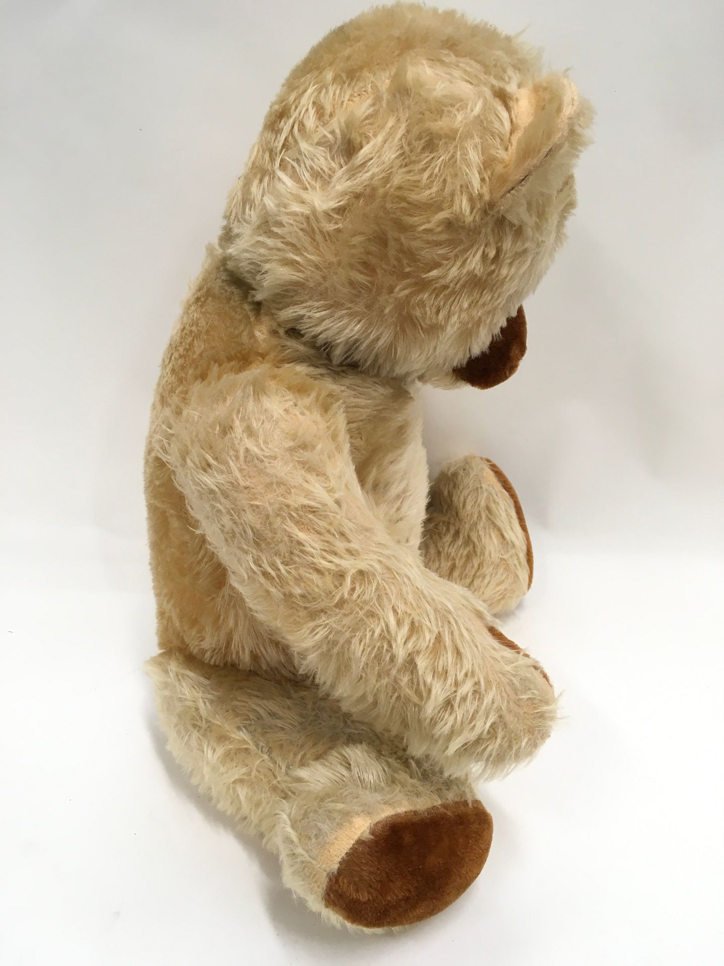 Large vintage Schuco Teddy Bear with blonde mohair, jointed with growler. - Image 3 of 4