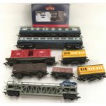 2 Blue/Grey Intercity coaches, 2 Track maintenance wagons, 4 mixed freight wagons and a Bachmann