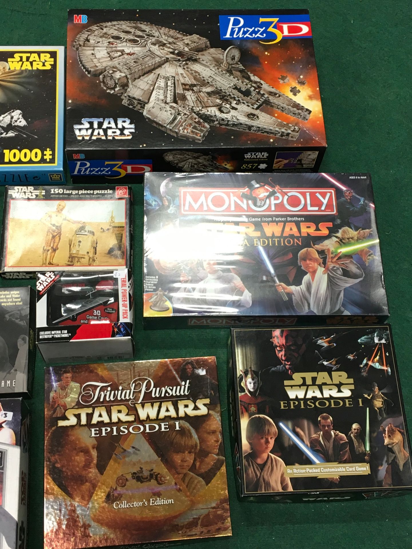 Collection of Star Wars games and puzzles to include Monopoly (sealed), Top Trumps Tournaments, - Image 3 of 5