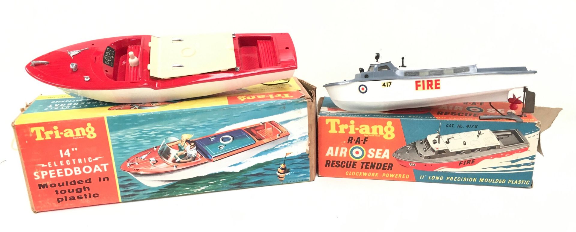 Triang pair of plastic boats to include 415 S 14” Electric Speedboat and 417 S Clockwork operated