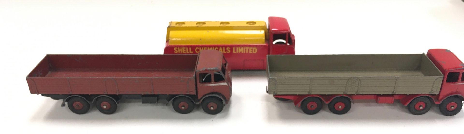 Dinky commercial group to include Foden Diesel Wagon - brown cab, back and ridged hubs with - Image 3 of 4