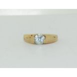 9ct gold single Aquamarine stone ring size M