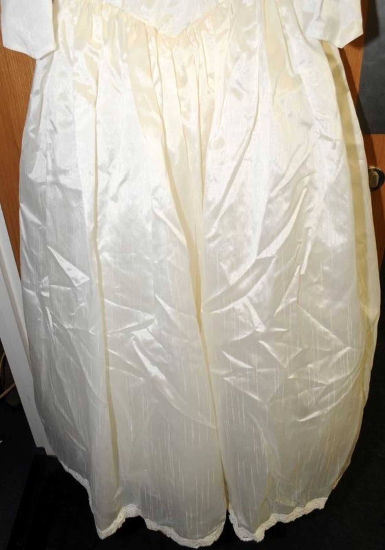 Ivory wedding dress by Berketex size 12, supplied in a Harrods box - Image 4 of 7