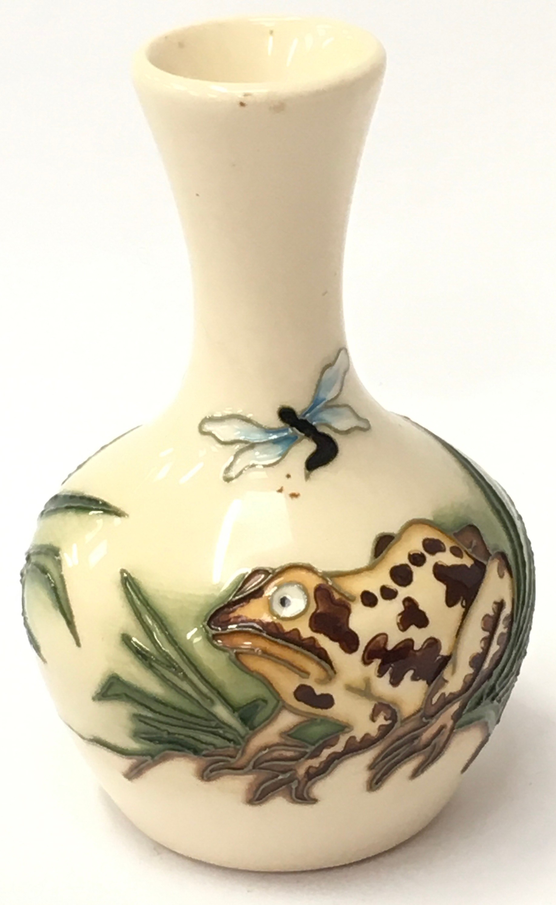 Moorcroft small vase depicting a frog 2009 fully marked & signed to base 4" high. - Image 2 of 5