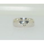 A heavy solid silver fully hallmarked 925 CPM band ring, Size P