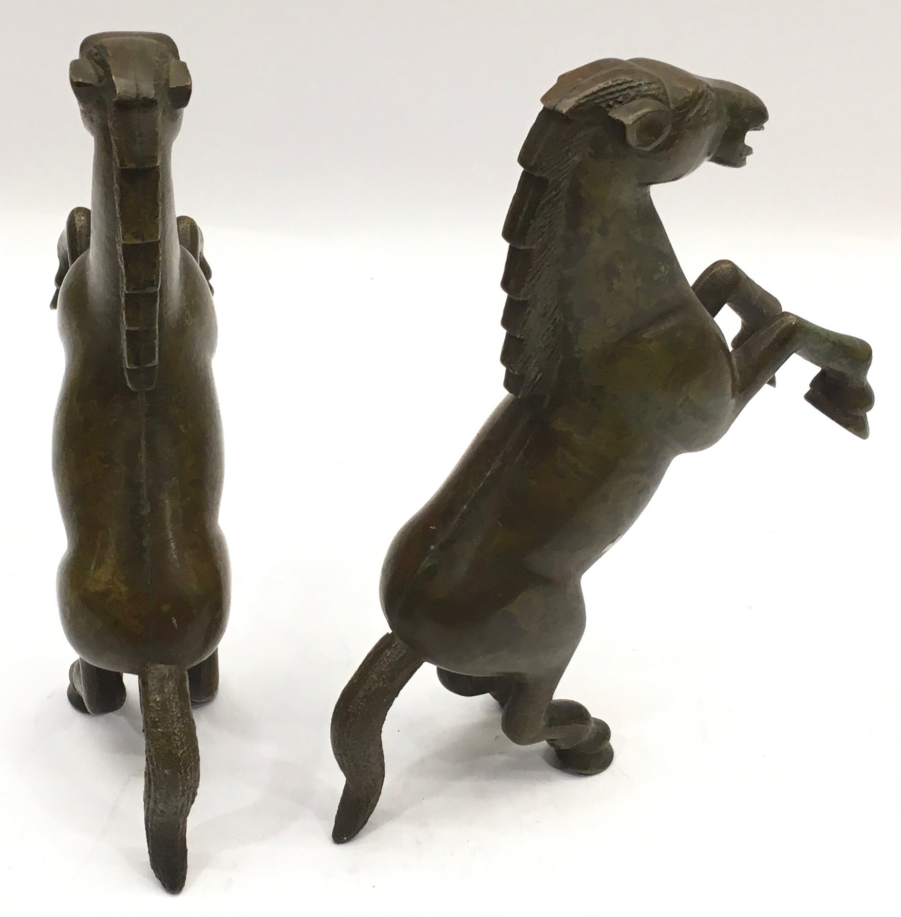 Pair of antique oriental bronze rearing horses. 16.5cms across - Bild 4 aus 4