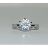 A sparkling 925 silver solitaire ring. Size M