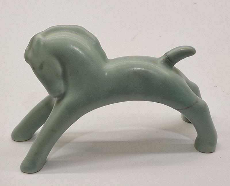 Poole Pottery medium Rocking Horse designed by John Adams 4.6" (Please examine) - Bild 2 aus 3