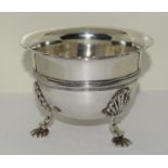 Silver 3 leg sugar bowl set on shell supports with fluted edge 9cm tall 12 cm diameter London 1906