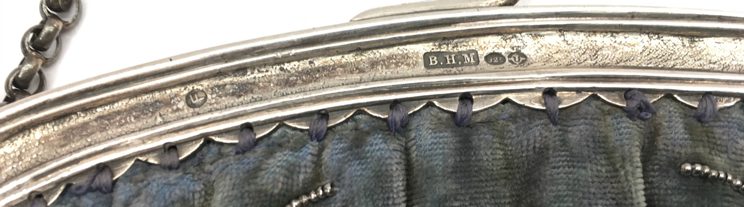 Silver hallmarked evening bag. - Image 3 of 3