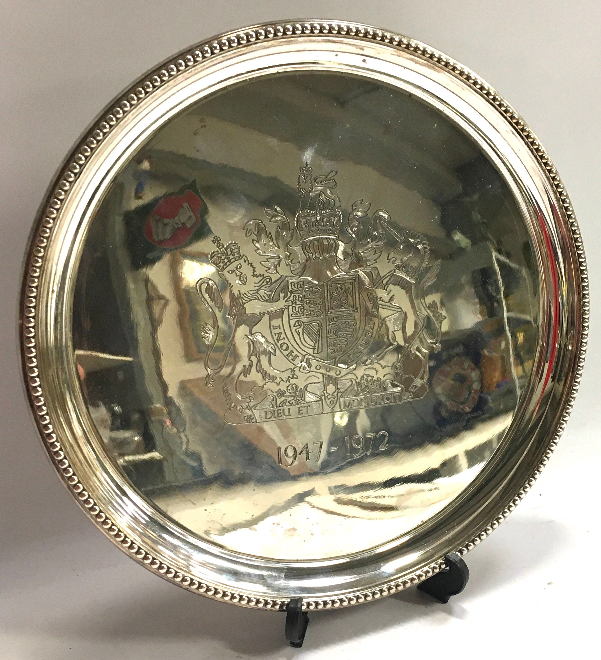 Boxed Silver Salver commemorating Queens silver wedding anniversary complete with paperwork 1947- - Image 2 of 6