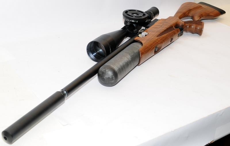 Daystate Wolverine .177 calibre air rifle with fitted Nikko Stirling Diamond scope c/w accessories - Image 3 of 6