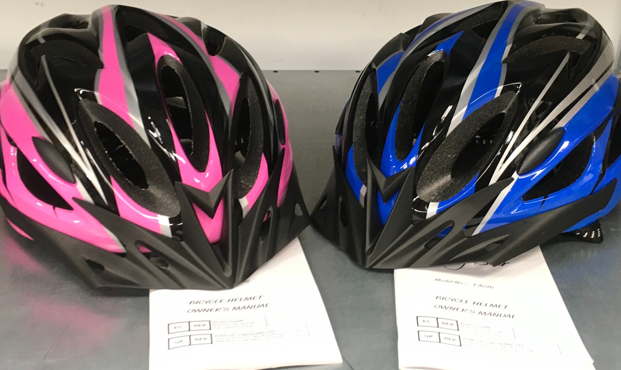 2 x cycling helmets