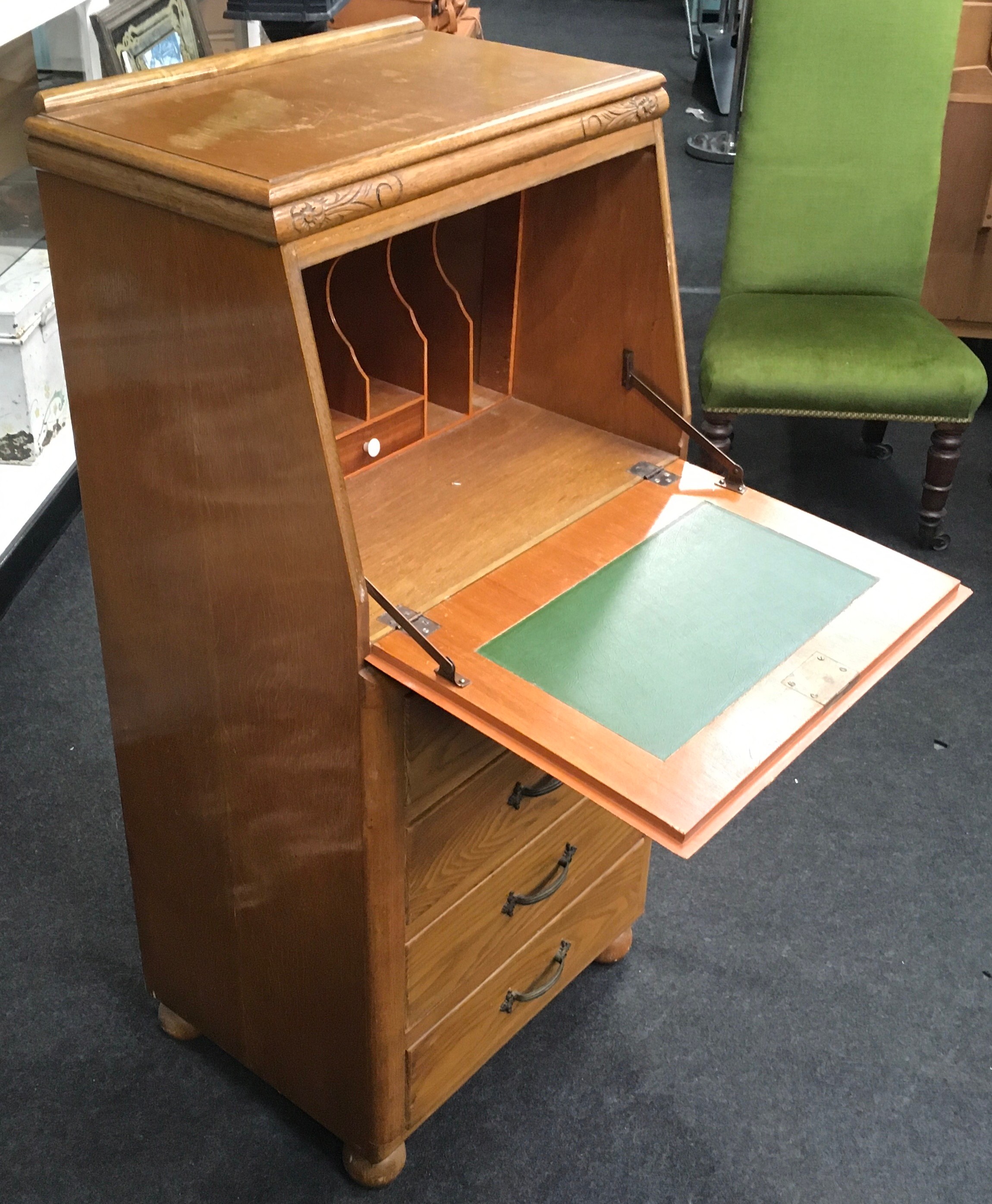Art Deco oak veneer slim bureau by Joseph Serlin & Sons. With fitted interior over four drawers on - Image 3 of 7