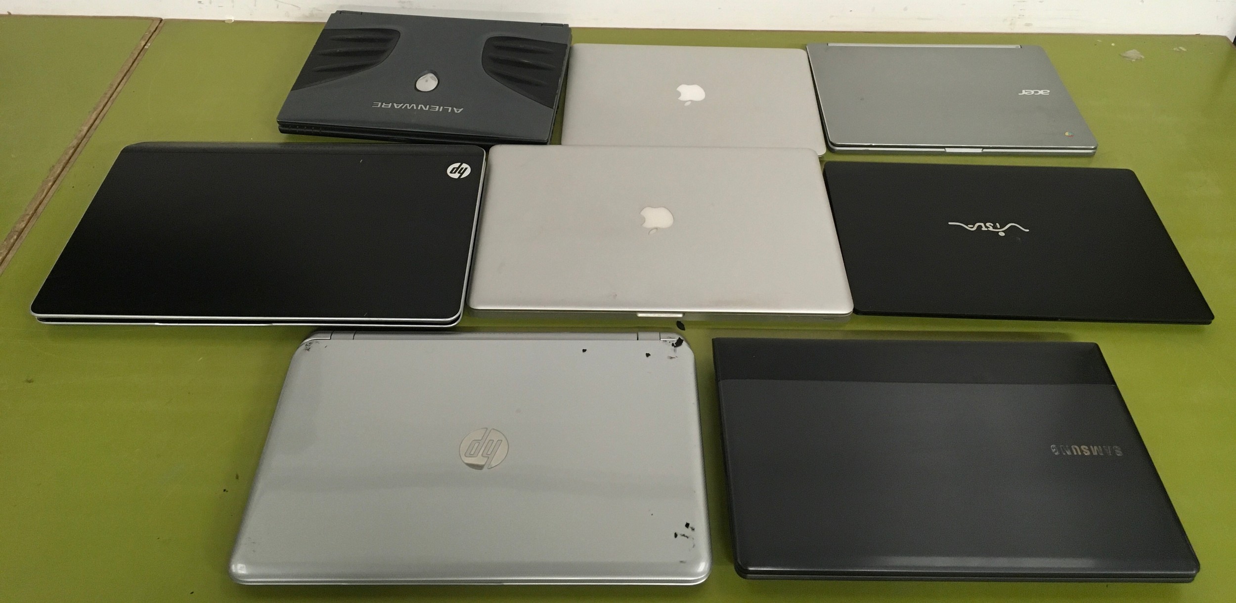 Collection of laptop computers to include Alienware (WP). - Image 4 of 4