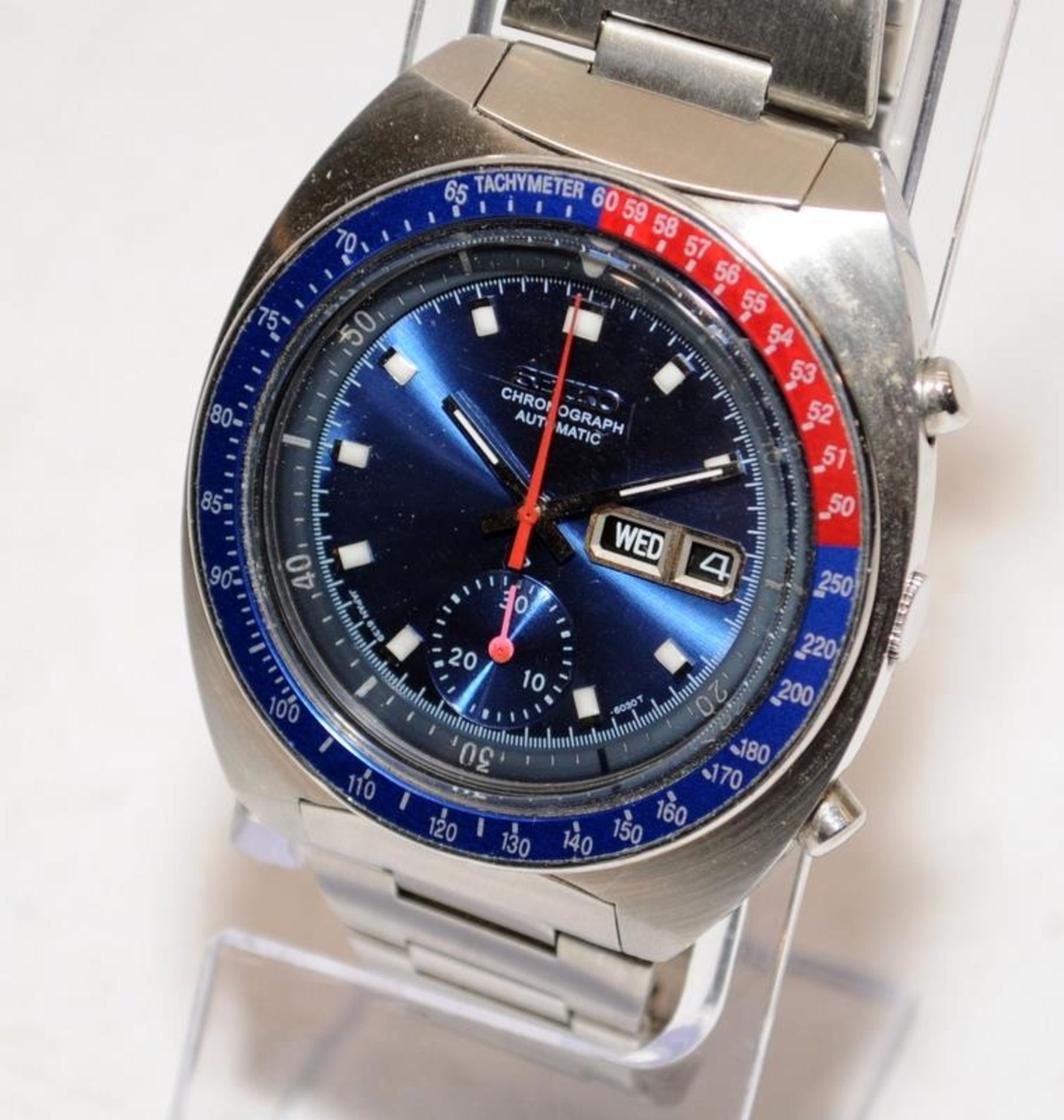 Vintage Seiko 'Blue Pogue' gents automatic chronograph, model ref 6139-6002, serial number dates