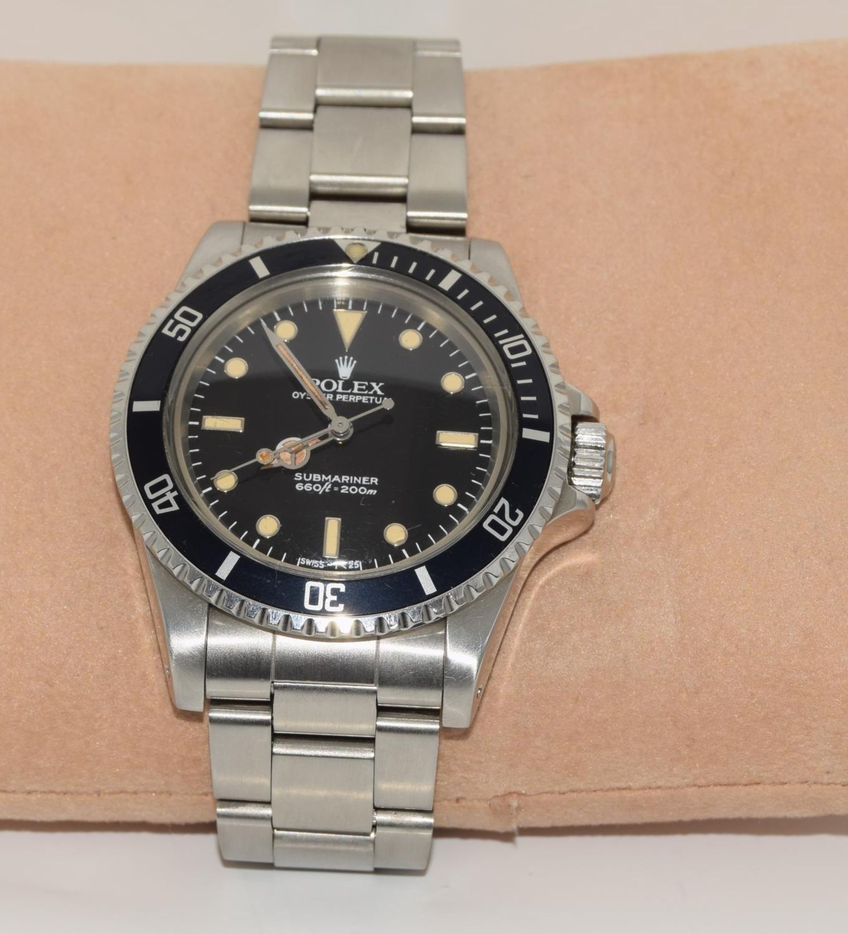 1985 Rolex Submariner 5513, black dial and bezel (5512 case back) Box, No papers. (ref 46) - Image 10 of 10