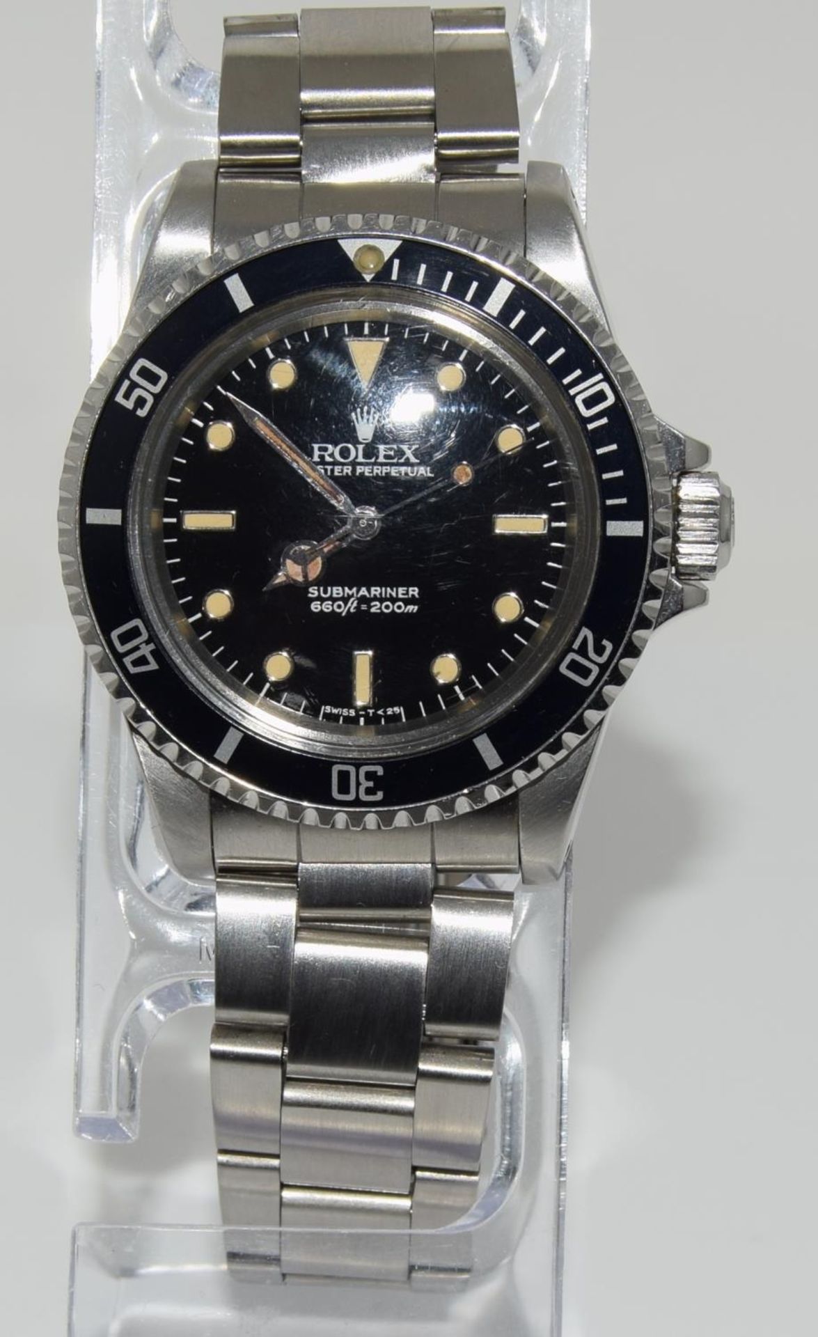 1985 Rolex Submariner 5513, black dial and bezel (5512 case back) Box, No papers. (ref 46) - Image 2 of 10