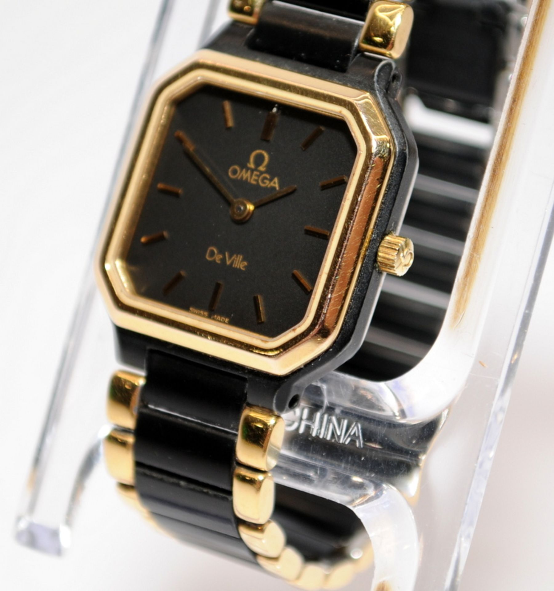 Omega De Ville ladies quartz watch. Black enamel and gp bracelet. Battery fitted and working fine.