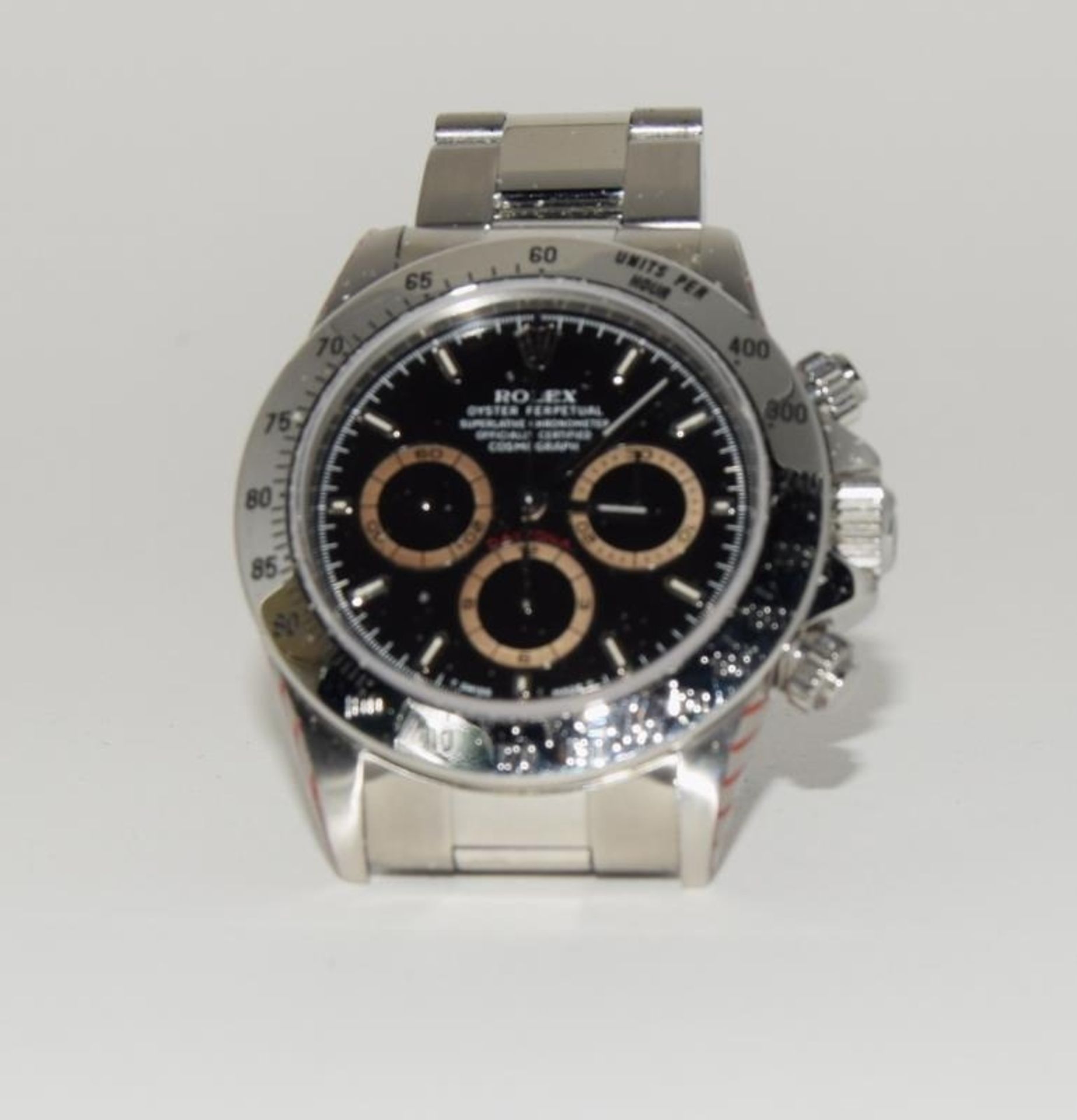 1997 Rolex Stainless steel Daytona with black dial, Model no. 16520, Box and Papers. (ref 16) - Image 10 of 10