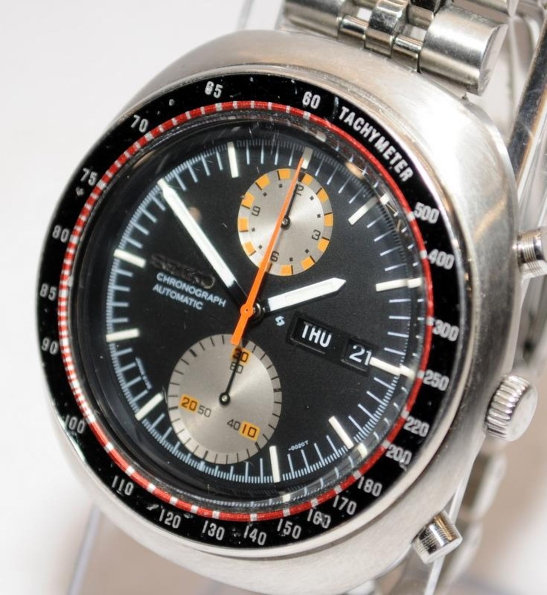 Vintage Seiko 'UFO' gents automatic chronograph, model ref 6138-0017, serial number dates this watch