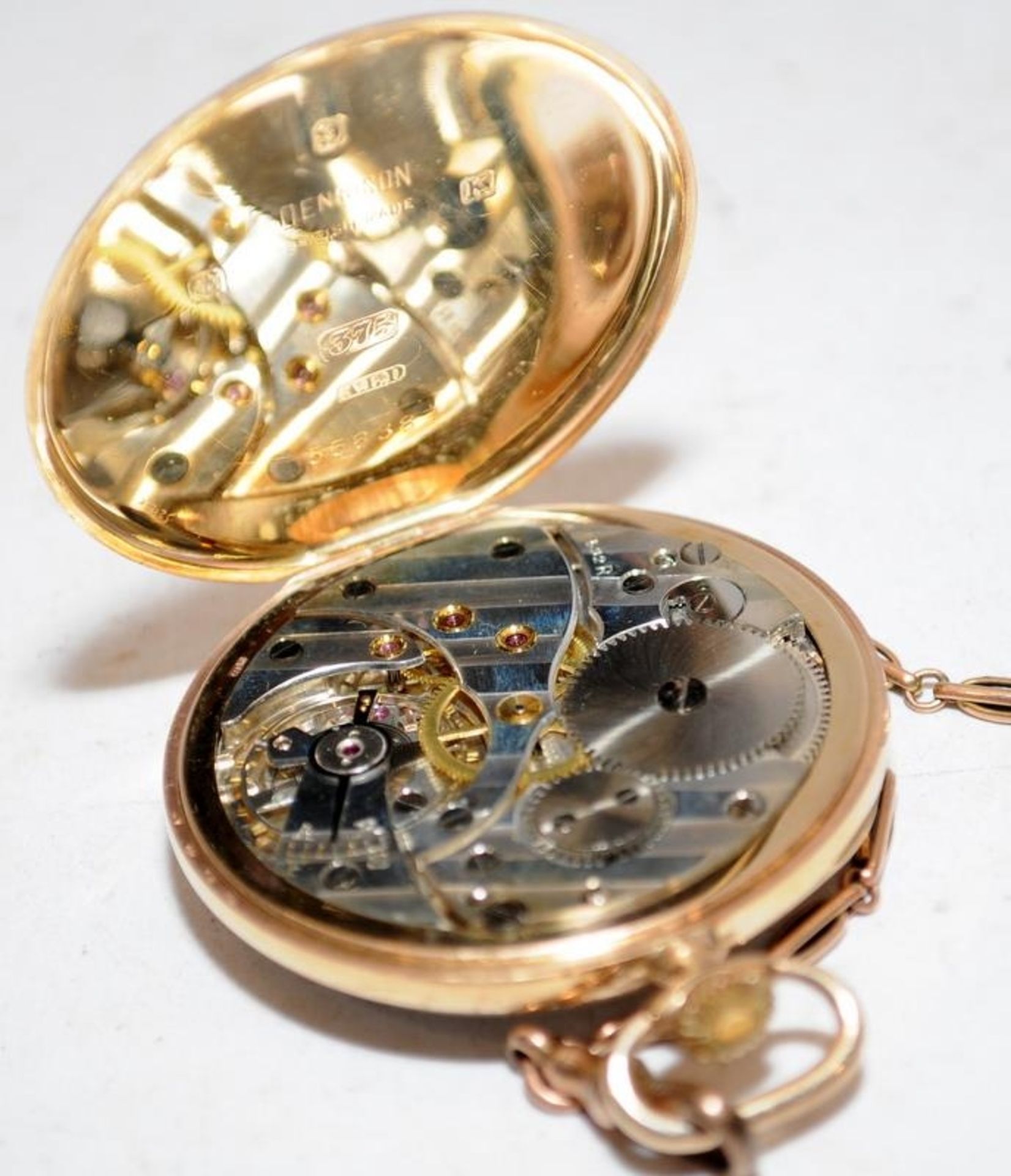 Vintage open face pocket watch in 9ct gold Denison case c/w 9ct gold chain. Chain length 34cms, - Image 4 of 4