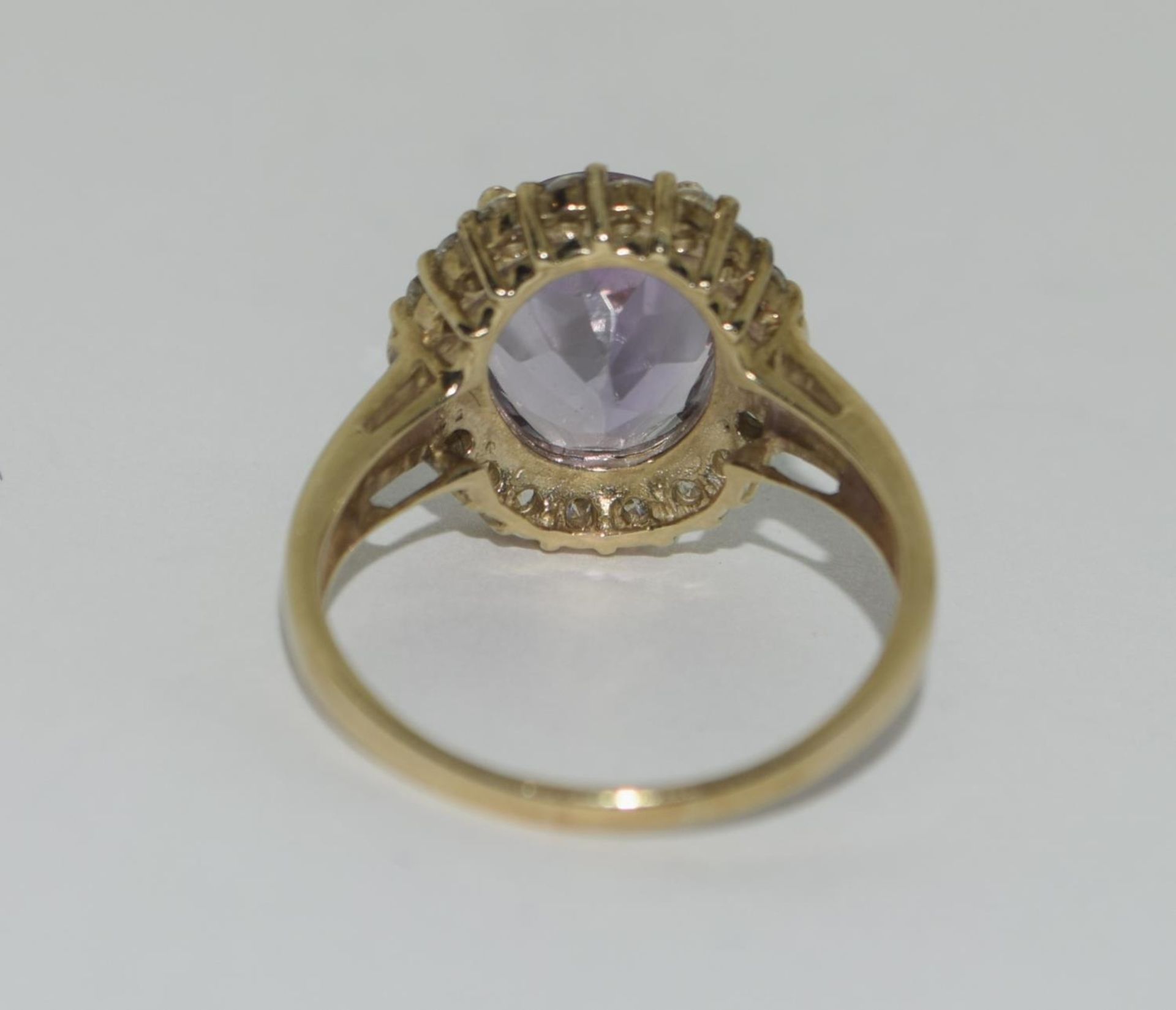 Large Amethyst & Diamond 9ct gold dress ring Size T - Image 3 of 6
