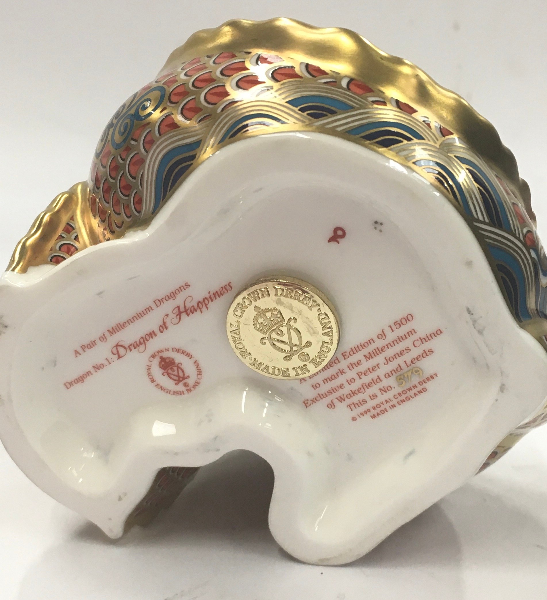 Royal Crown Derby paperweight: Dragon of Happiness, 2000, with gold stopper and base, Limited - Image 6 of 6