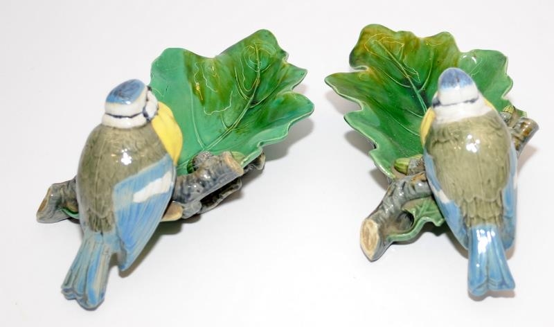 Pair of Minton Majolica Blue Tit oak leaf trinket/pin trays. One a/f - Image 6 of 6