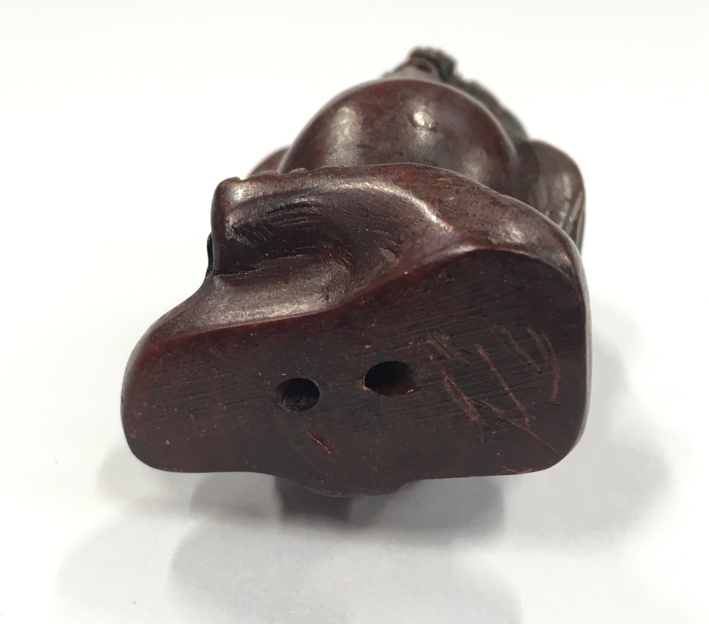 The Wise Owl Netsuke, signed. - Image 3 of 3