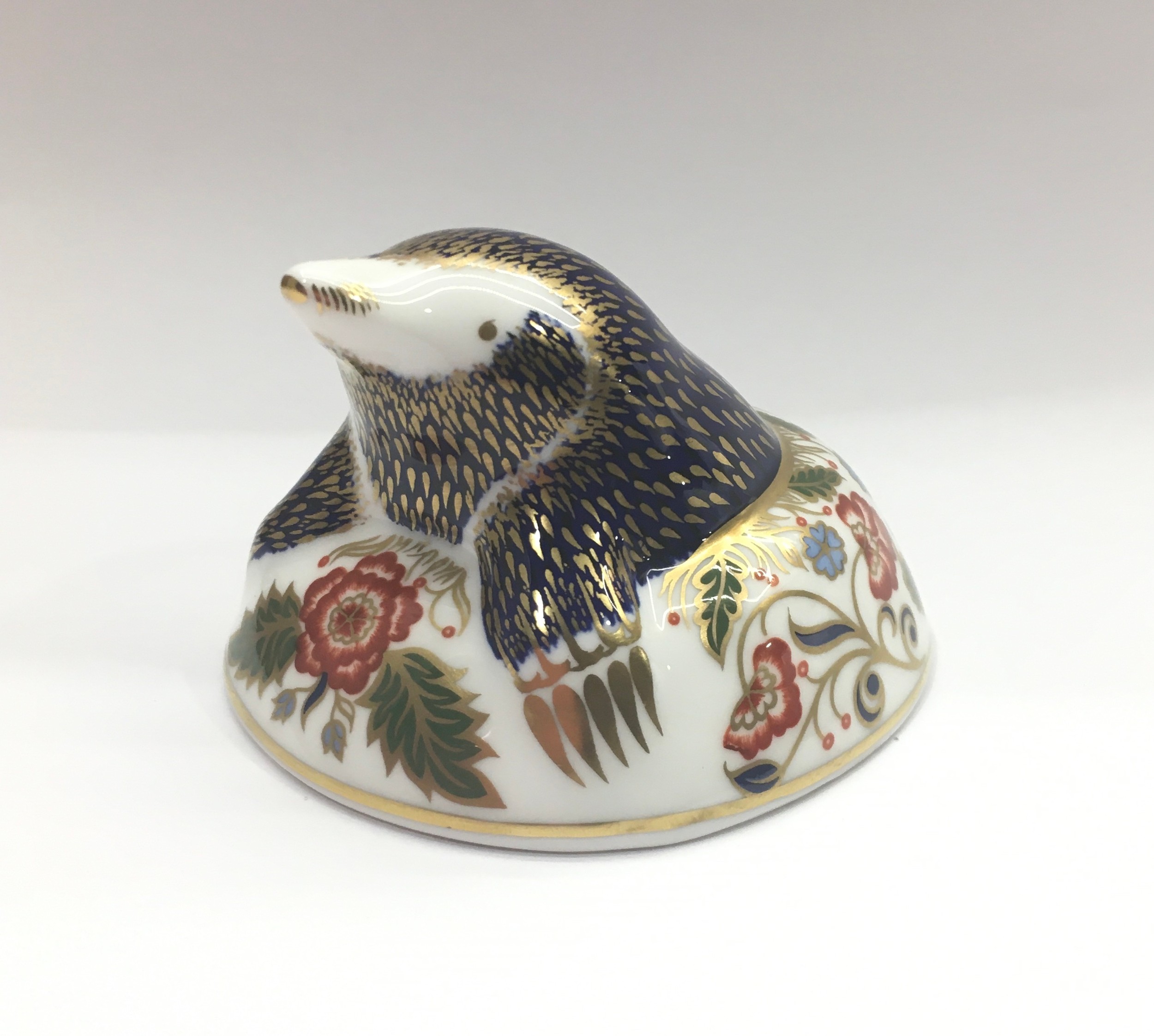 Royal Crown Derby paperweight: Mole, 1995 with gold stopper, unboxed.