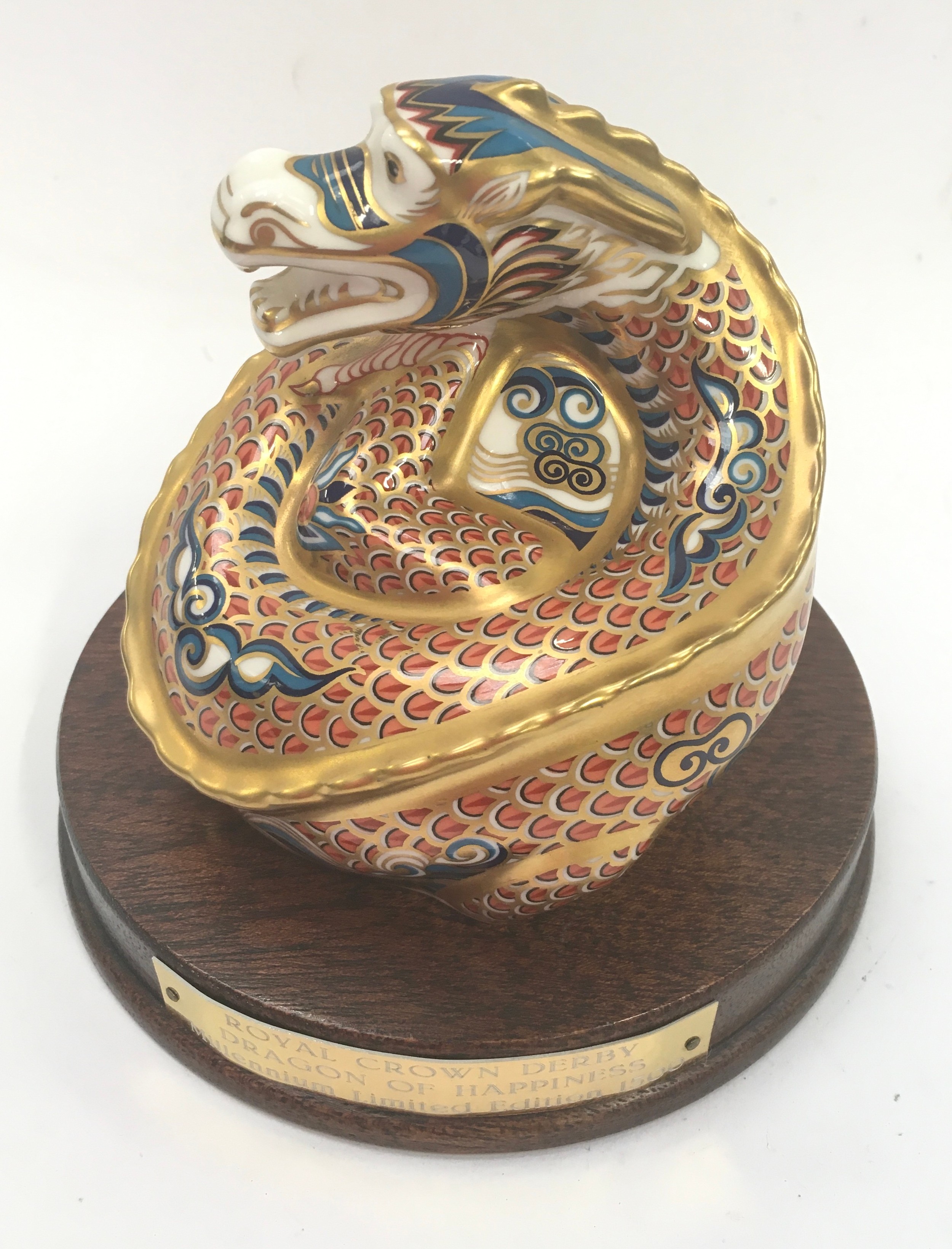 Royal Crown Derby paperweight: Dragon of Happiness, 2000, with gold stopper and base, Limited - Image 3 of 6