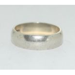 A 925 silver wedding band Size S