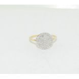 9ct gold ladies Diamond target style ring size Q