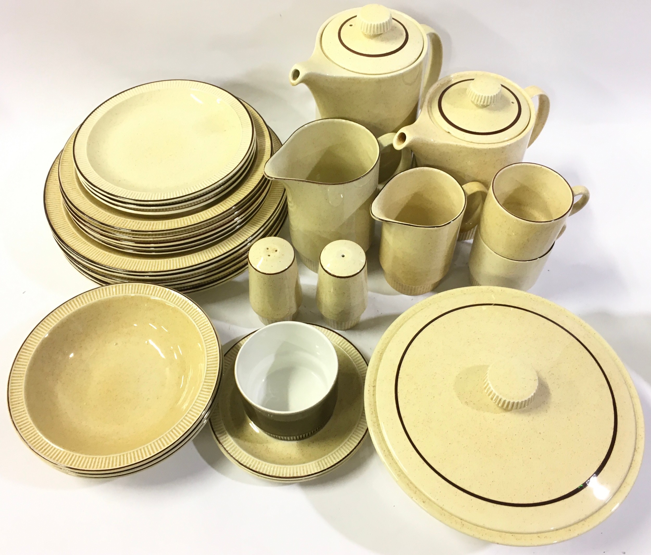 Poole Pottery Branksome part dinner service approx 30 pieces. - Image 2 of 3