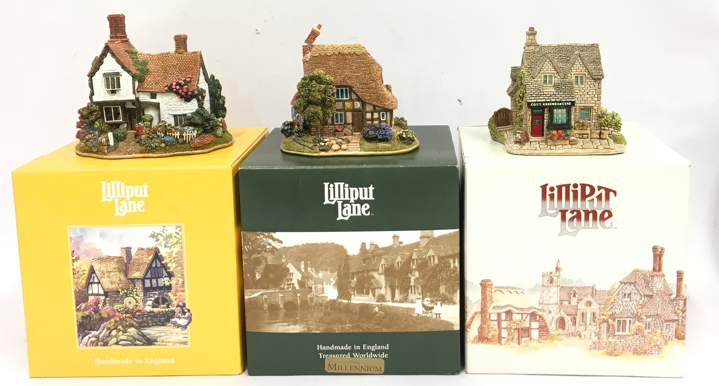Lilliput Lane: Collection to include Parson's Retreat L2138, Stargazer's Cottage L2244 and The