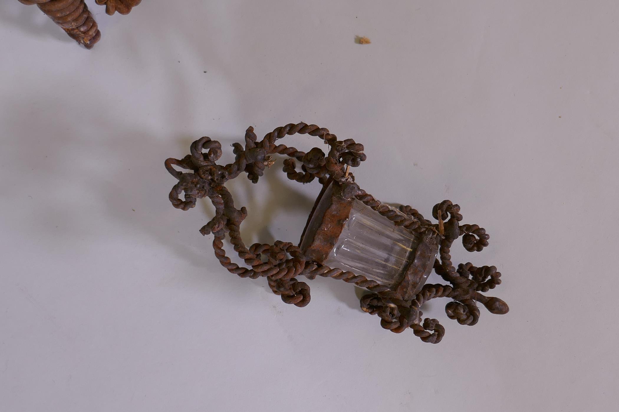 A vintage wall mounted wrought metal garden bracket, with night light holder, 34" x 15" x 6" - Image 3 of 3