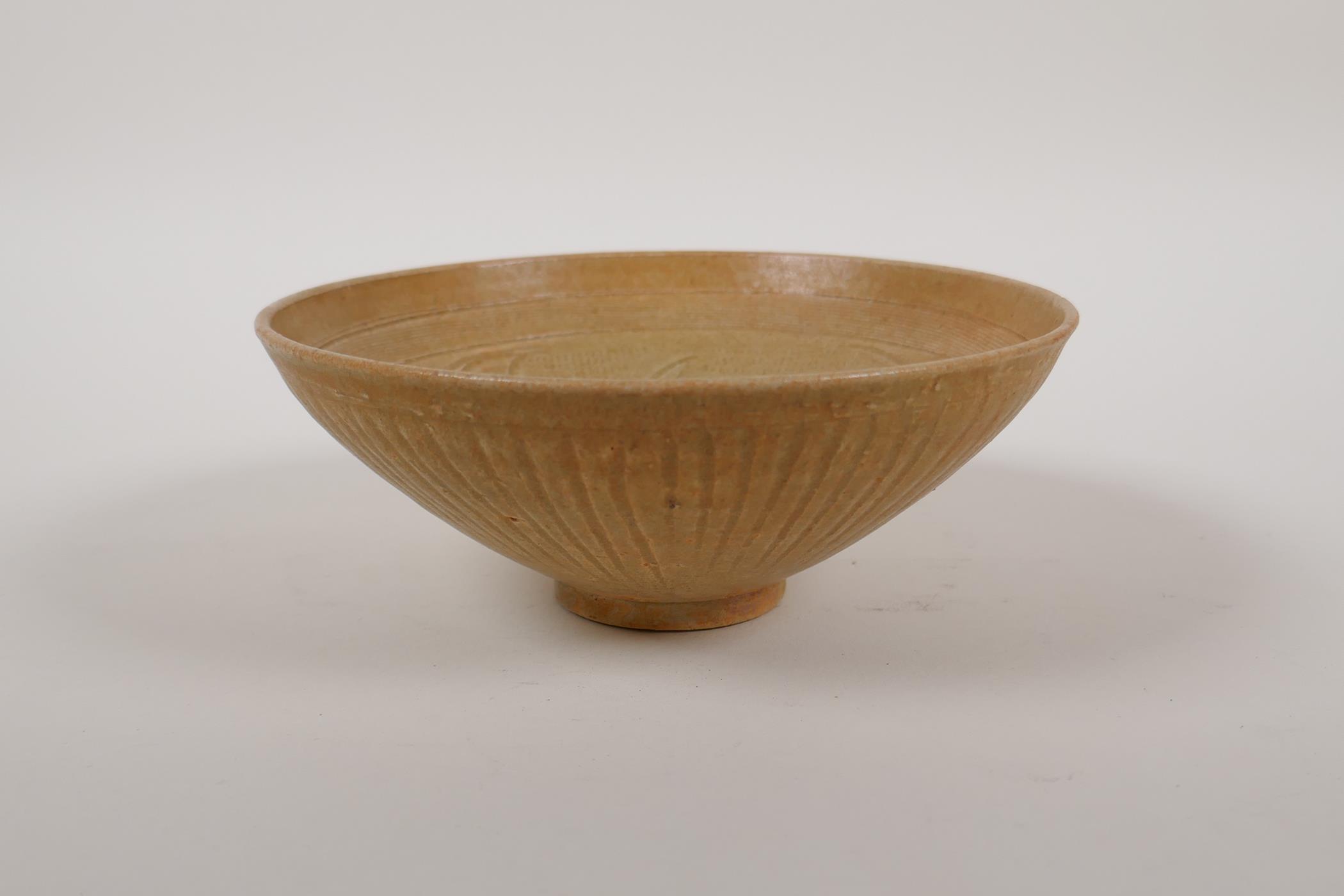 A Chinese song style pottery dish with a thin celadon glaze and incised decorative pattern, 6" - Image 3 of 5