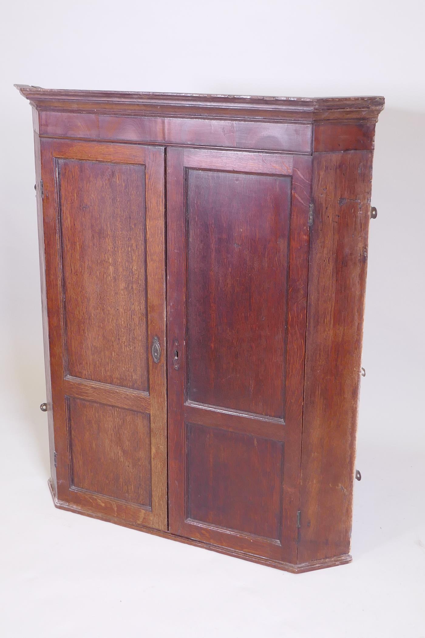 A Georgian oak corner cupboard with fitted interior, 37" x 20½", 43" high - Image 2 of 4