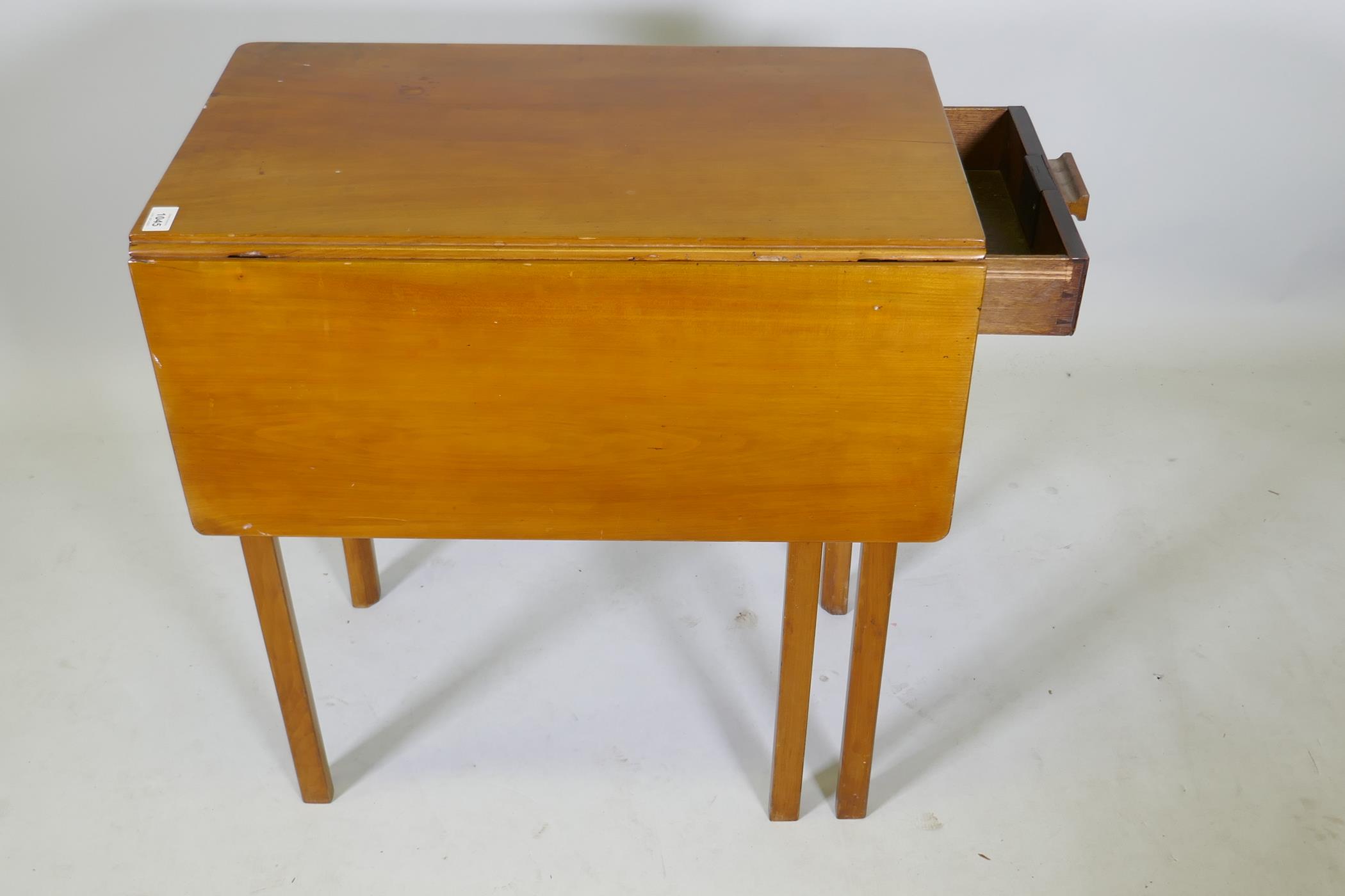 A C19th mahogany single drop flap occasional table with gateleg supports and single frieze drawer, - Image 2 of 3