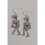 A pair of 925 silver articulated skeleton earrings, 1½" drop