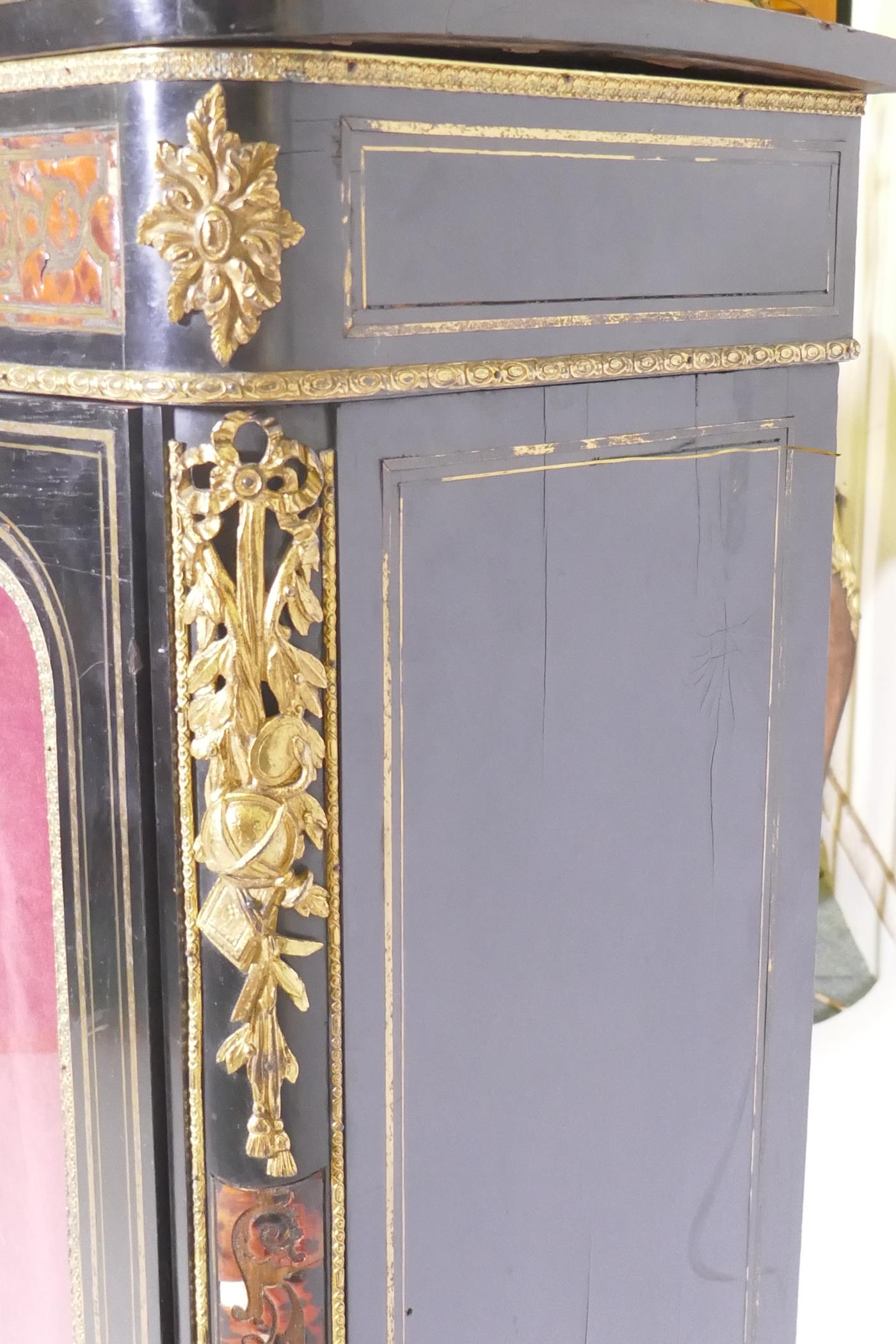 A C19th boulework pier cabinet, with ebonised top and brass mounts and single door, 30" x 15" x 43" - Image 6 of 8