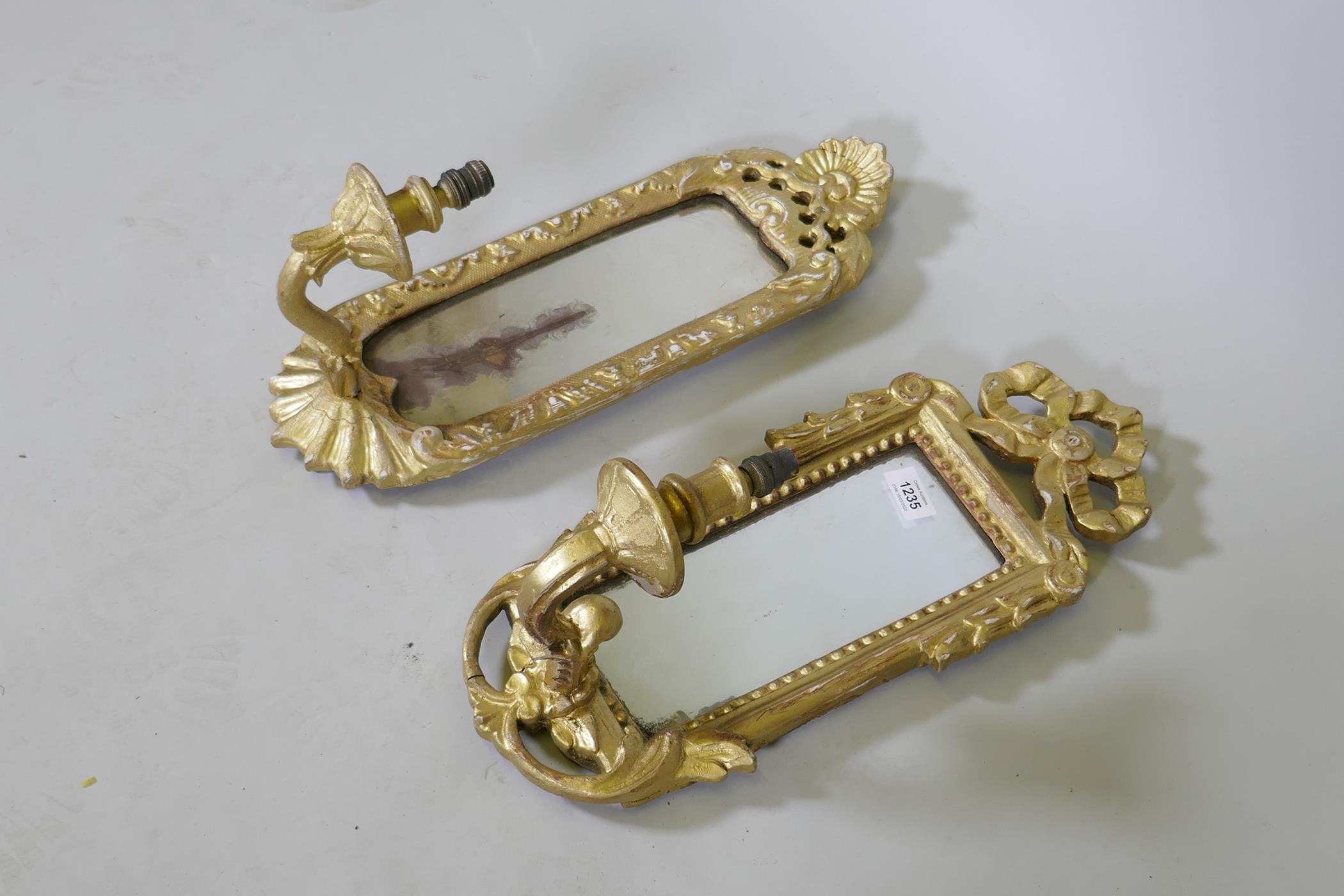 A vintage Italian carved gilt wood wall sconce, 19" long, and another - Image 5 of 5