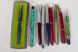 Six fountain pens, four Parker, one Shaeffer, a Watermans 513, etc, and two propelling pencils
