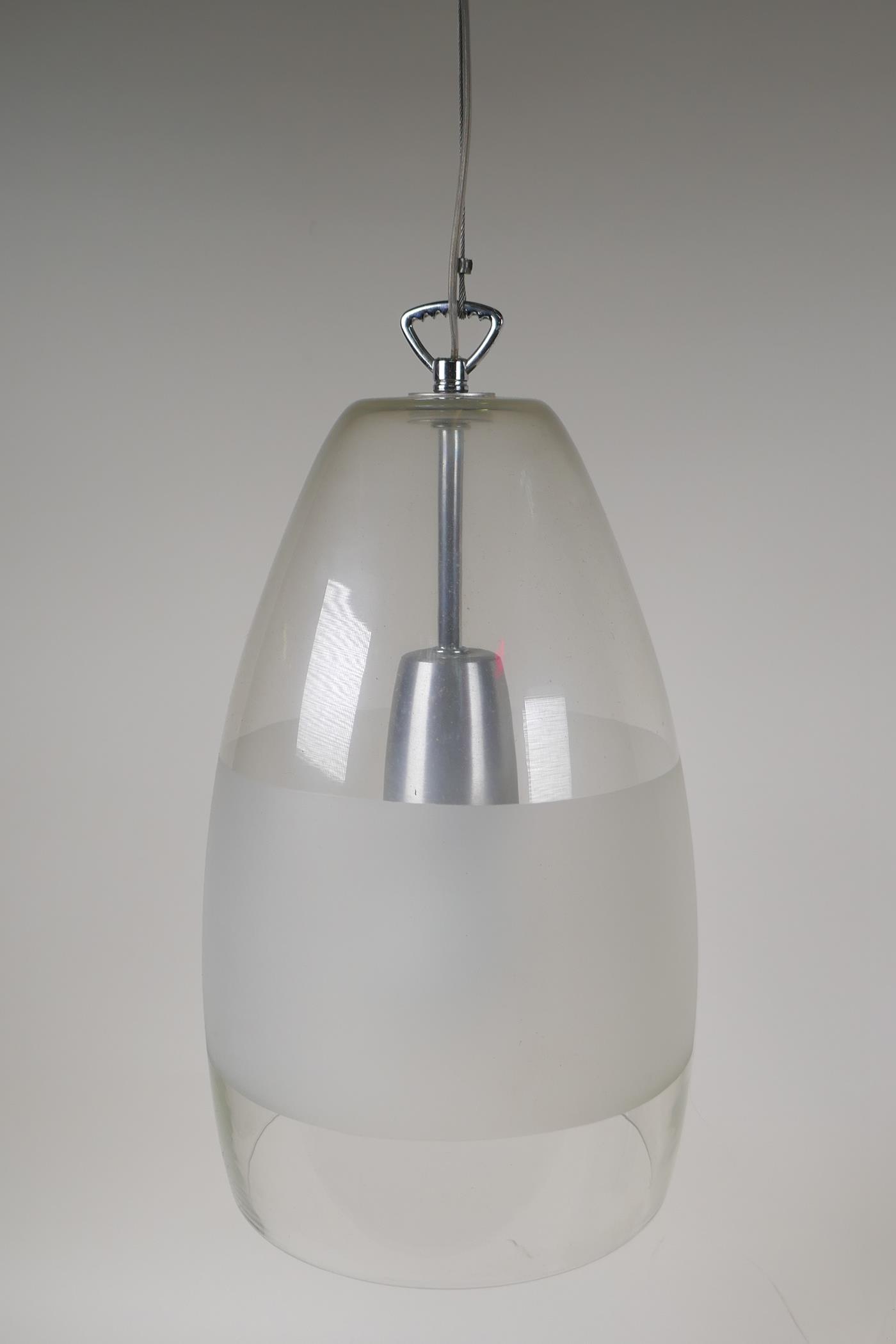 A pair of contemporary glass hanging lamps, 21½" drop - Image 2 of 2