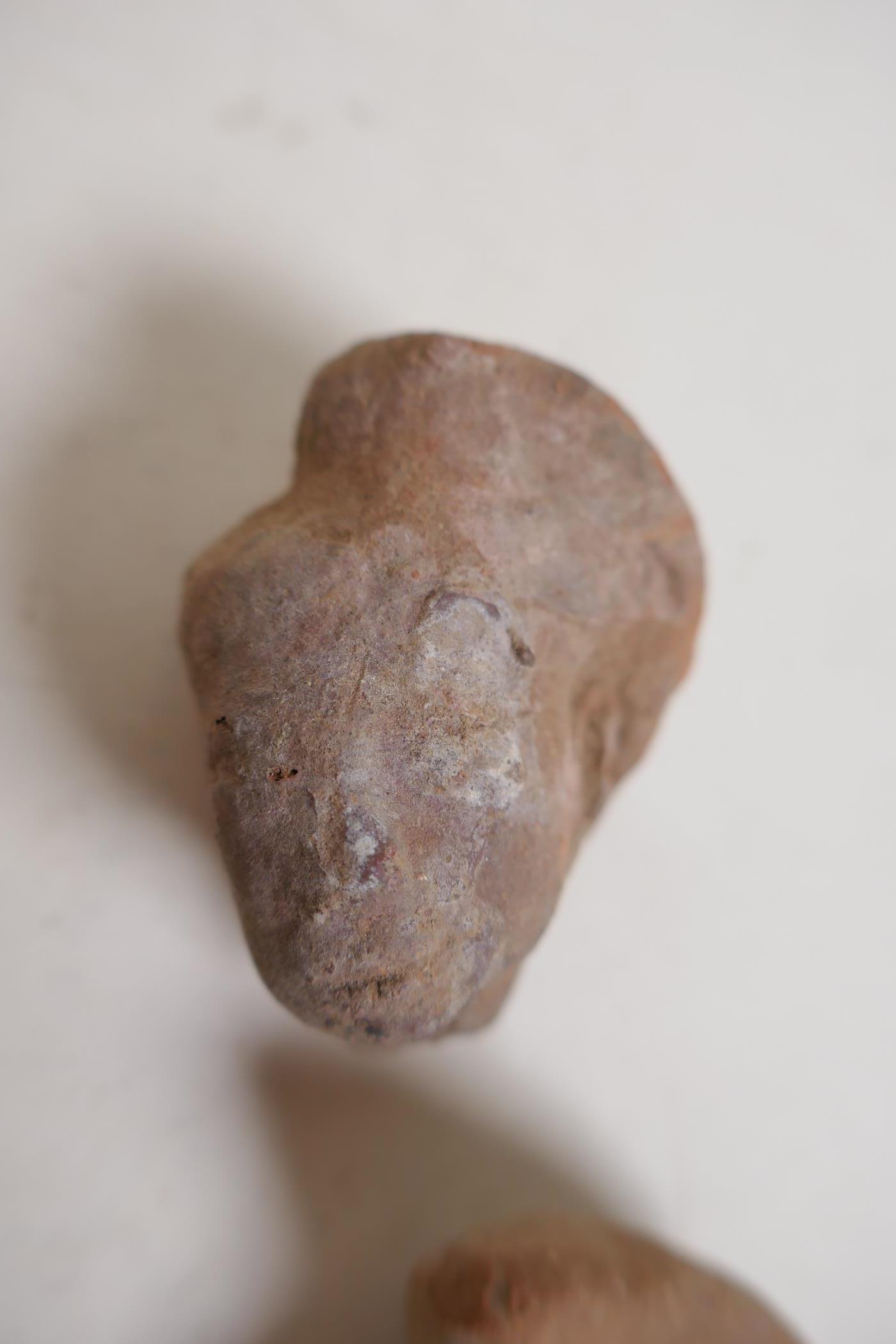 Five early Indian terracotta head busts, largest 4" - Image 3 of 6