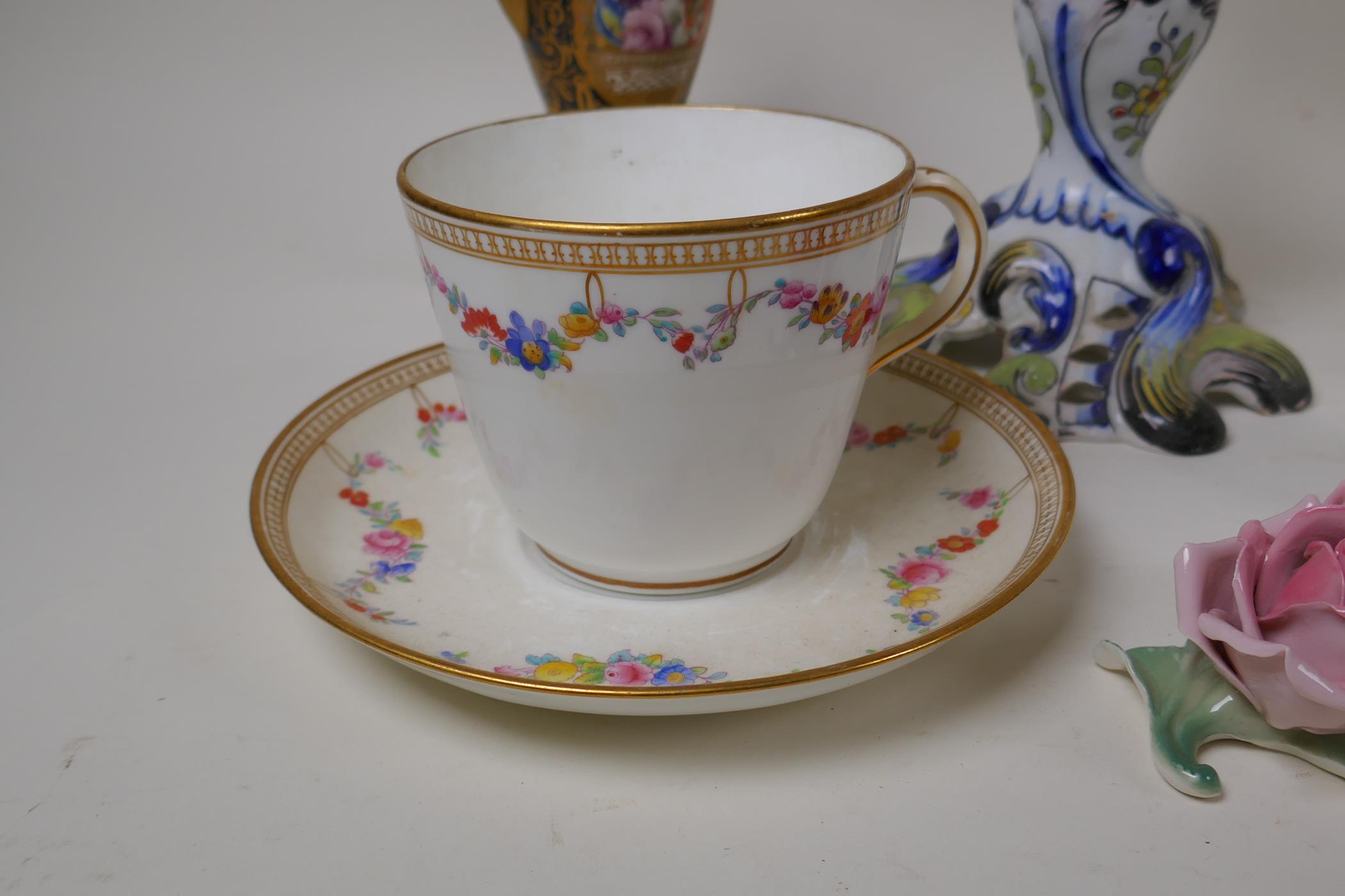 A quantity of C19th and early C20th British and Continental porcelain items including cups, saucers, - Image 6 of 9