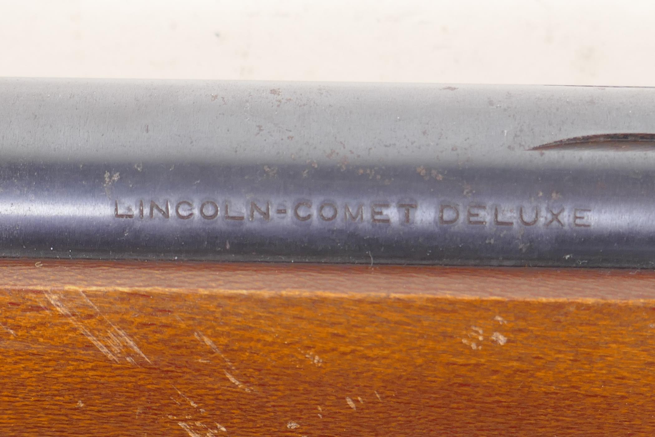 A Lincoln 'Comet' Delux air rifle, 99cm long, 17cb - Image 2 of 2