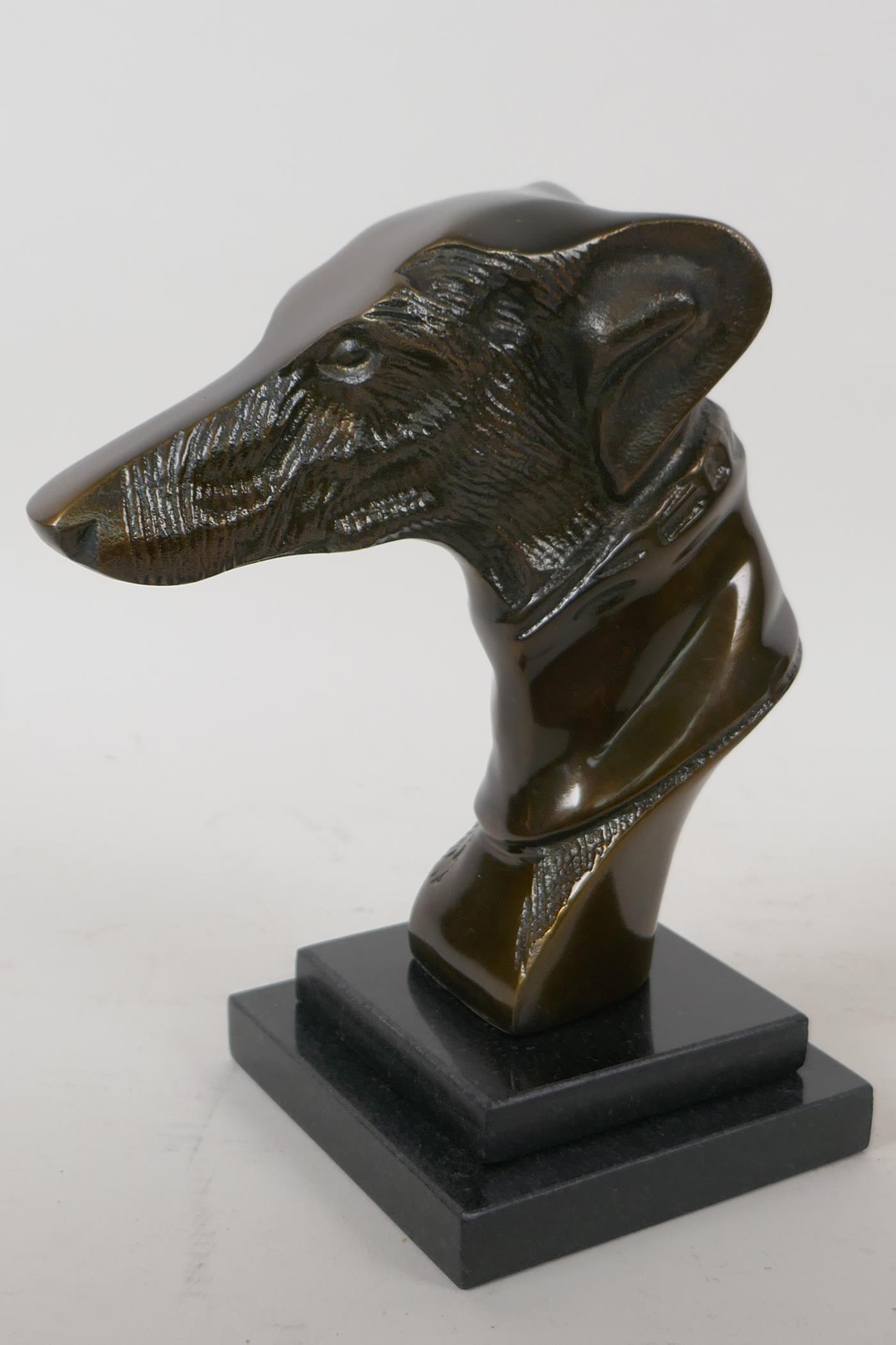 A stylised head bust of a greyhound mounted on a stepped marble base, 23cm high - Image 3 of 3